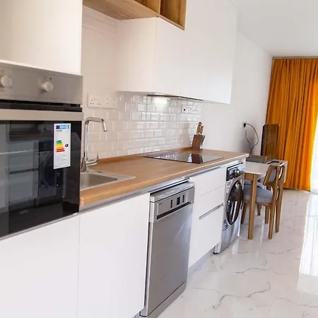 La Joya Nexus Apartman Paralímni
